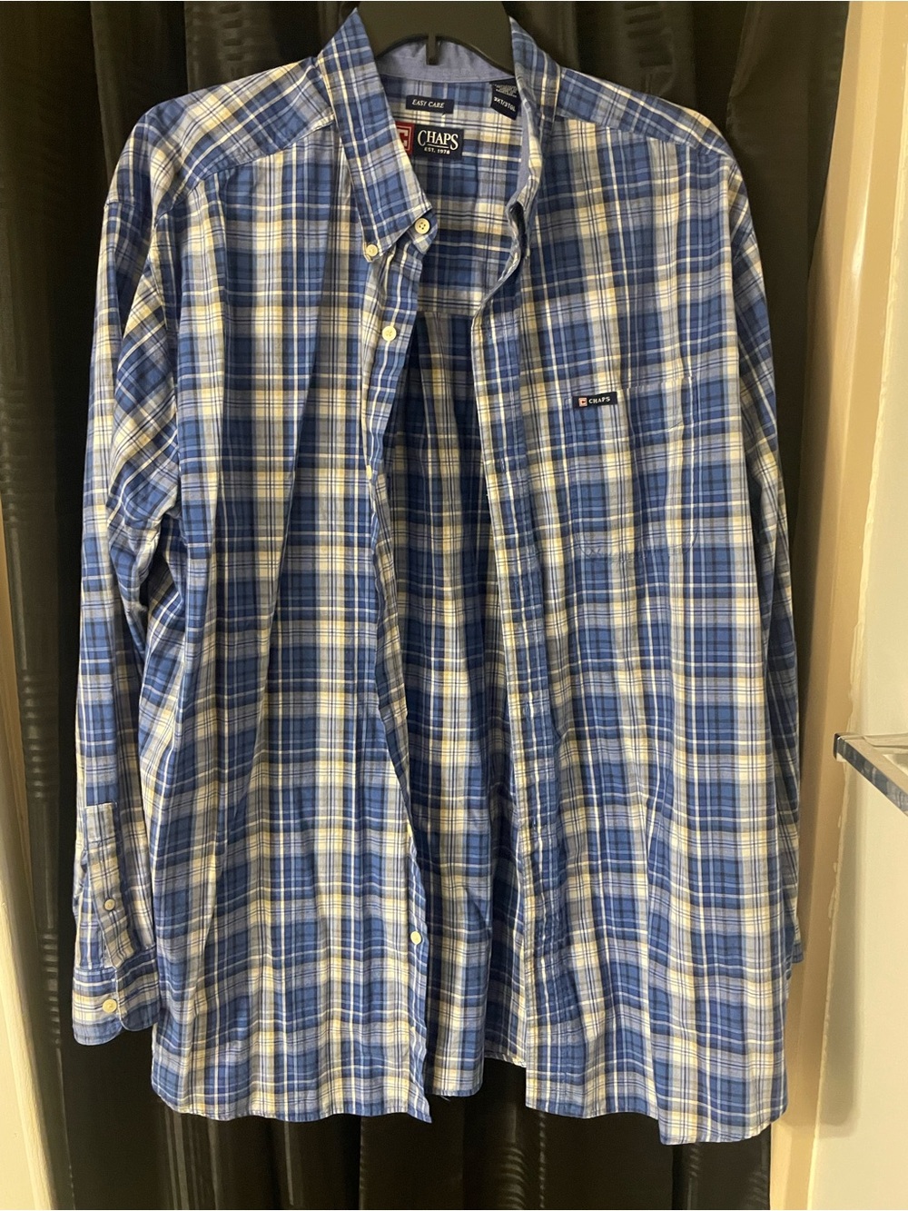Chaps Blue and White Plaid Long-Sleeve Button-Down Shirt